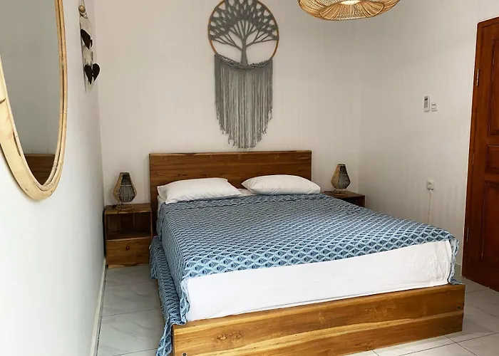 Katak Singaraja 別荘 Babakan Sangsit